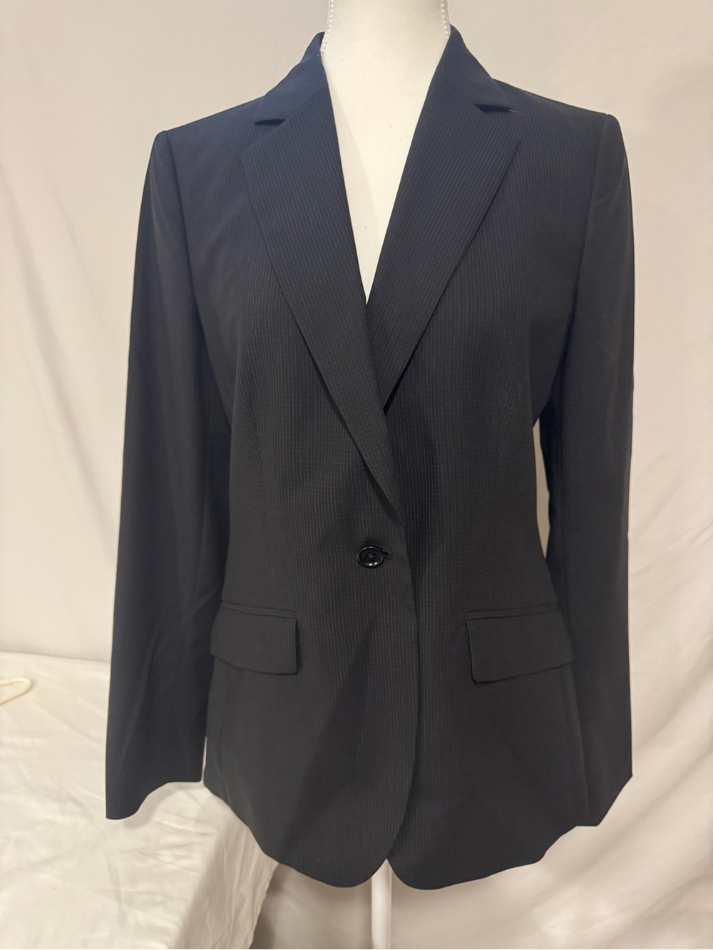 💼 Brooks Brothers Pinstripe Blazer – Classic Fit Lightweight Wool Blend 🖤